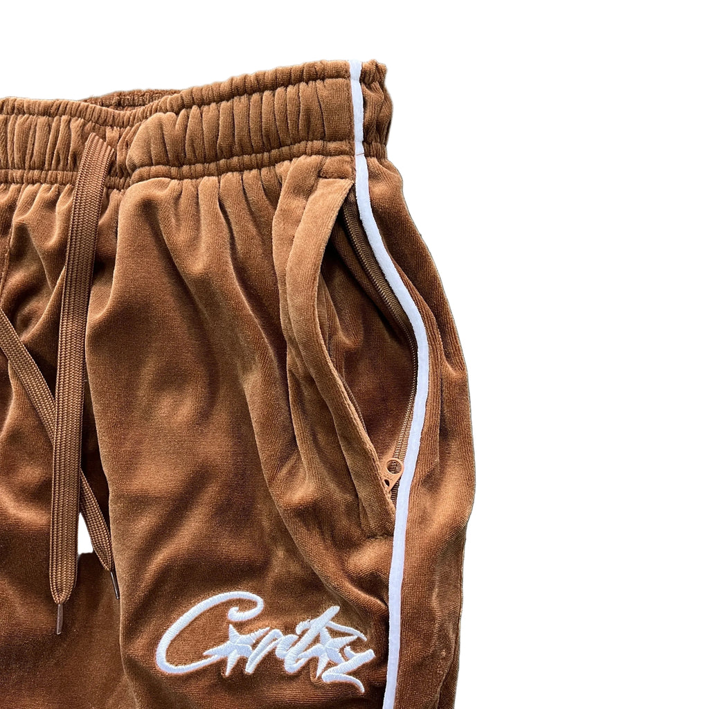 CORTEIZ VELOUR TRACKSUIT – BROWN (FULL SET)