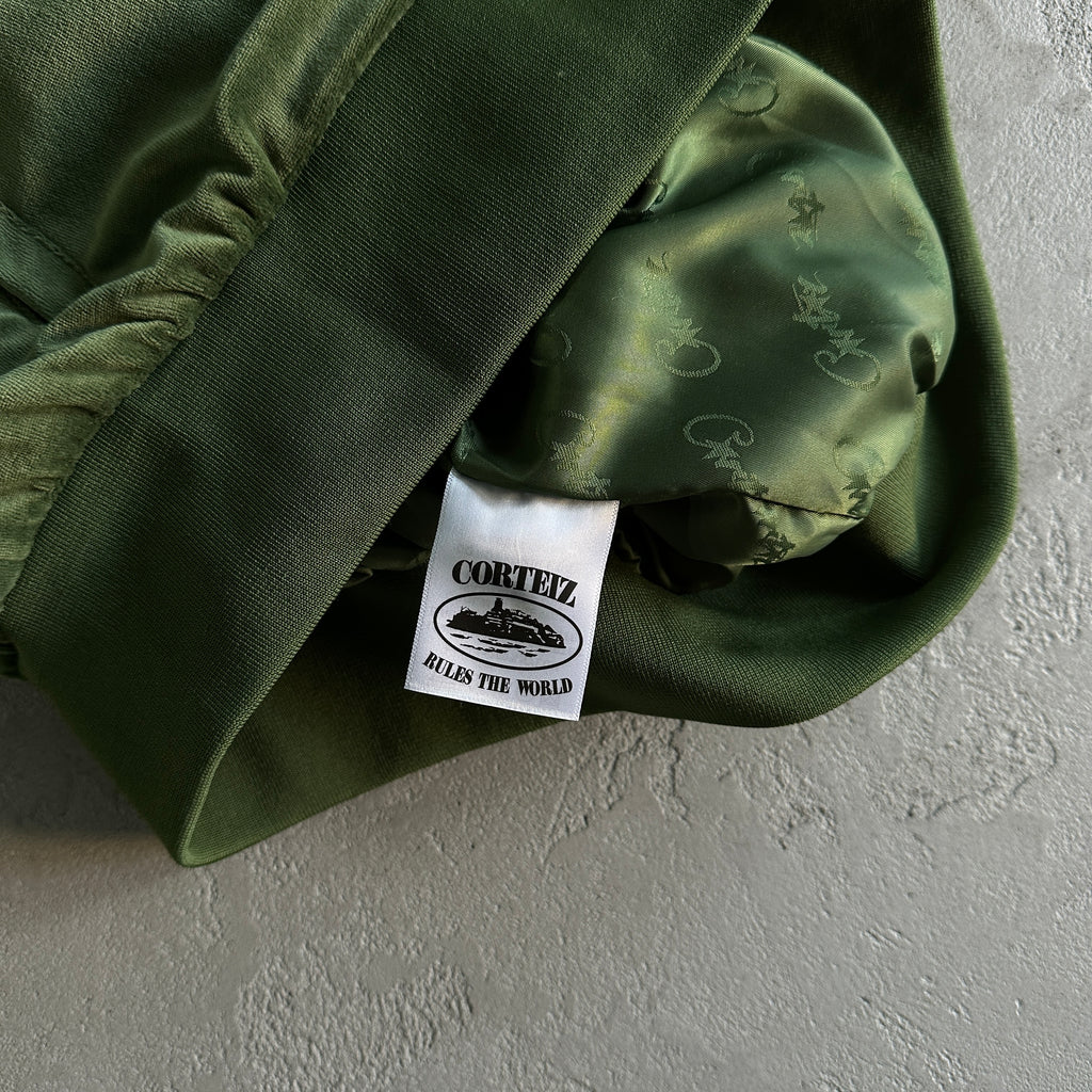 CORTEIZ VELOUR JACKET – GREEN